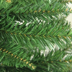 5' Winona Fir Artificial Wall Christmas Tree, Unlit -Xmas Trees Shop 527 52380.1684868864