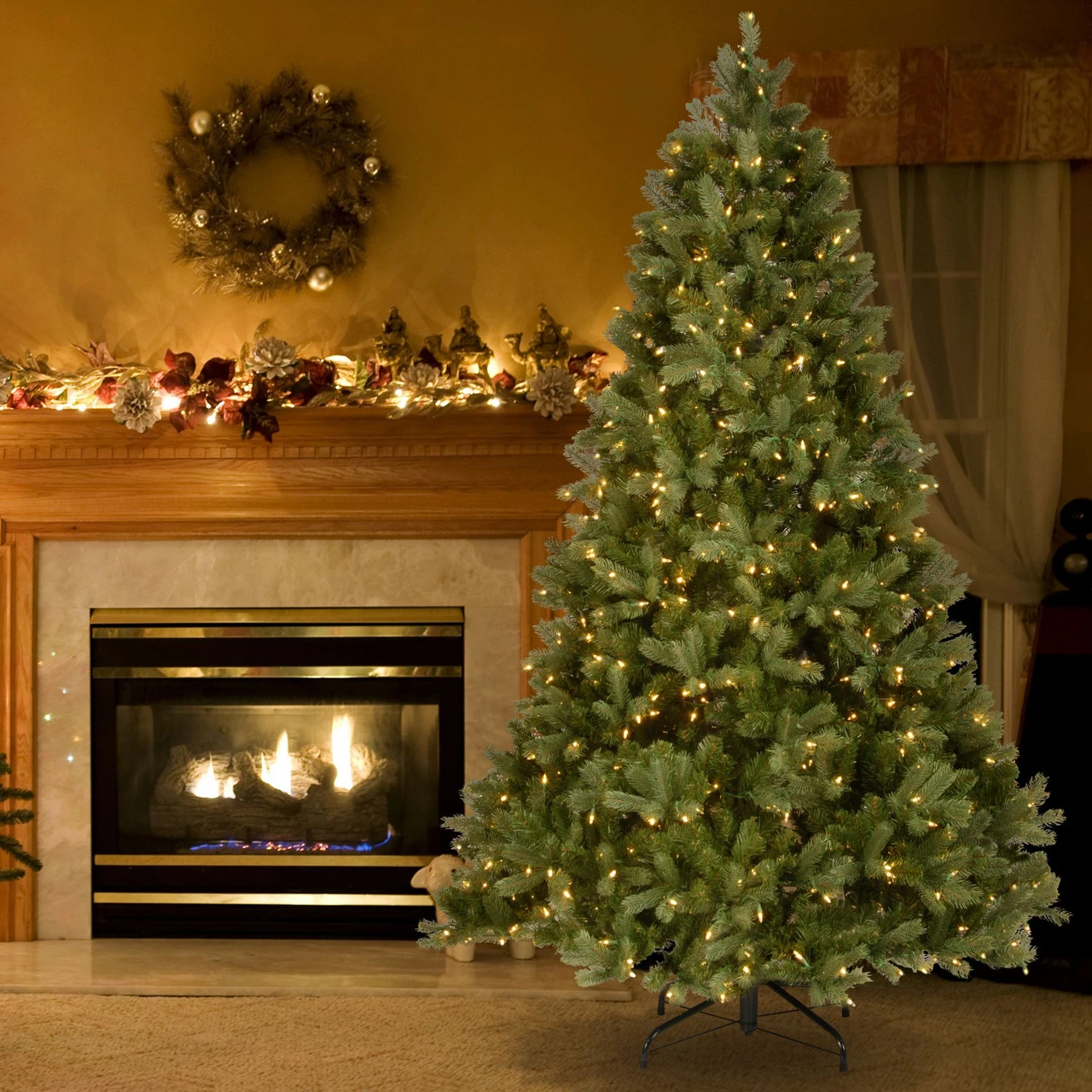 7.5’ Pre-Lit Downswept Douglas Fir Artificial Christmas Tree - Clear Lights 4 7.5’ Pre-Lit Downswept Douglas Fir Artificial Christmas Tree - Clear Lights - Image 4