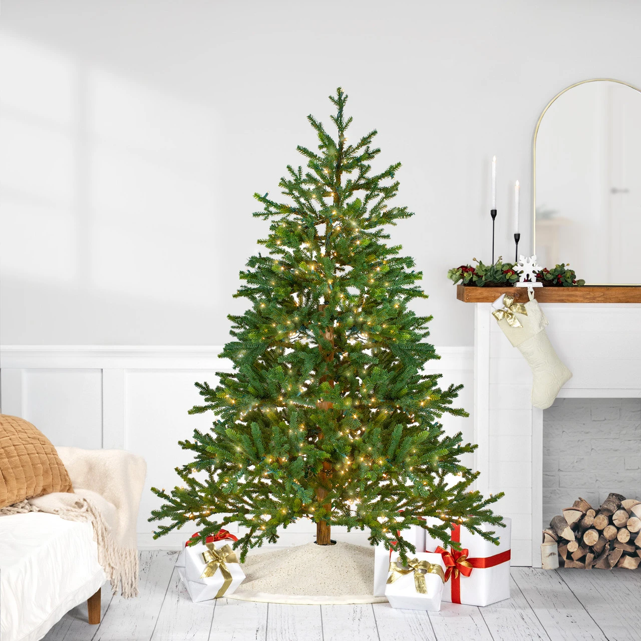 6.5' Pre-Lit Full North Pine Artificial Christmas Tree - Clear LED Lights 1 6.5' Pre-Lit Full North Pine Artificial Christmas Tree - Clear LED Lights