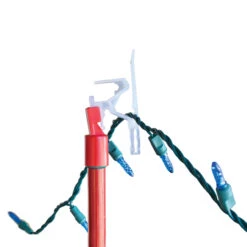 Set Of 25 Ladderless Red And Green Light Hanging Kit, 11ft -Xmas Trees Shop simpleliving 711125 25ct 11ftladderlesslighthangingkit shingleadaptorcliplights 14089.1667572602